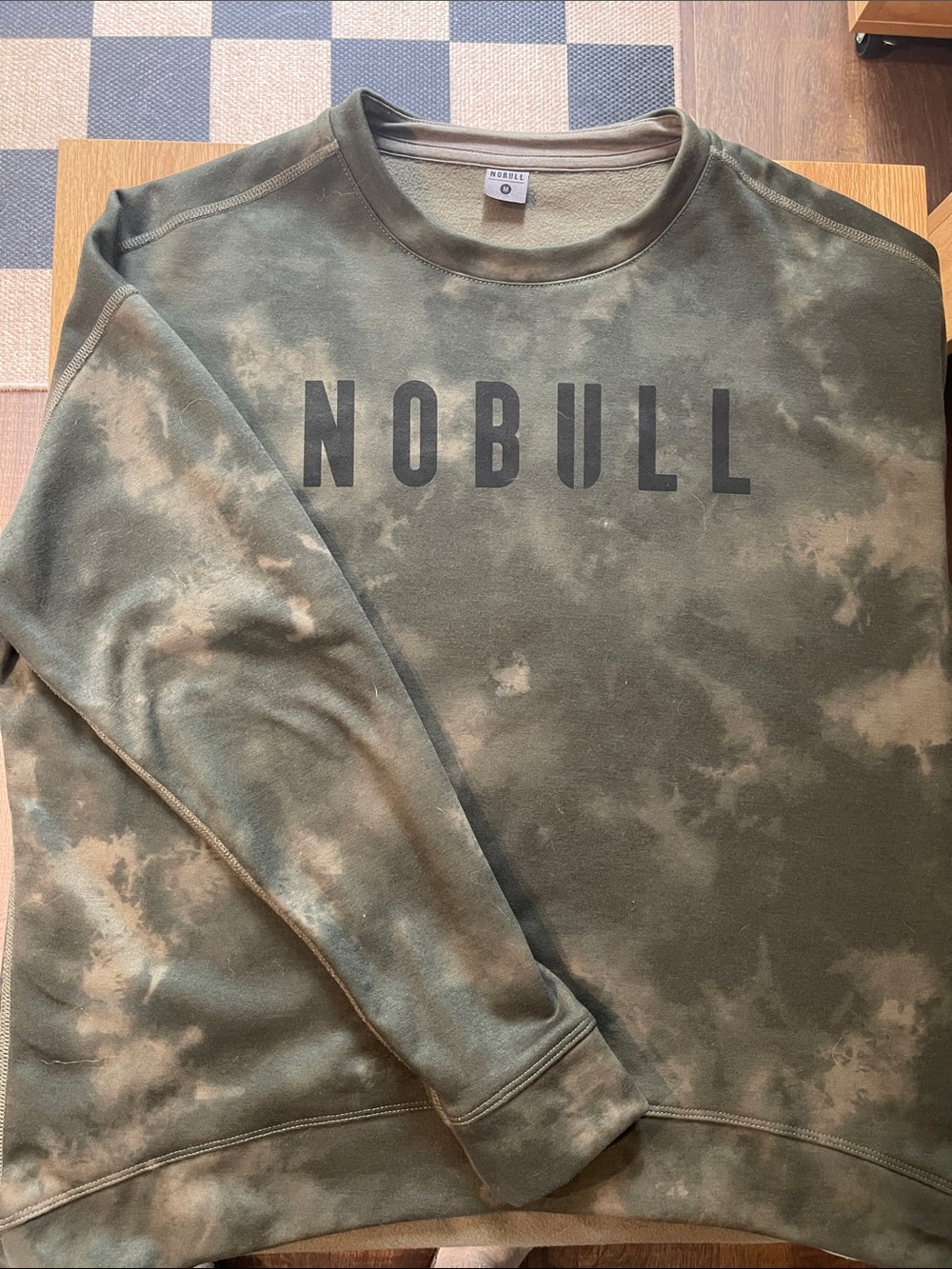 NOBULL women’s Olive & Tan Tie-Dye Crewneck Sweatshirt
